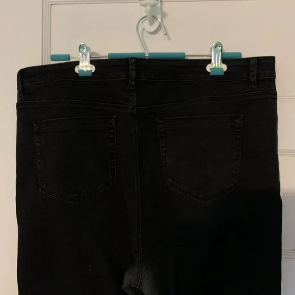 Asos Curve High Rise Ripped Skinny Jeans - Picture 7 of 9